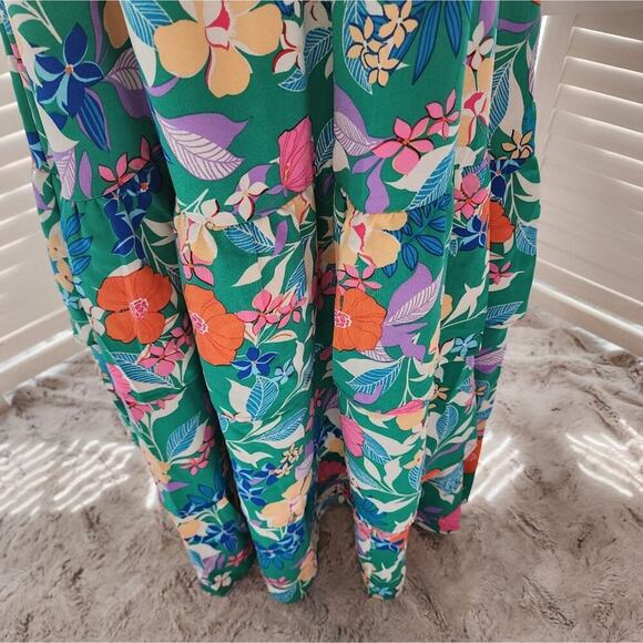 BOUTIQUE GREEN NWOT FLORAL RUFFLE PEPLUM LINED MAXI DRESS MULTIPLE SIZES - Picture 6 of 9